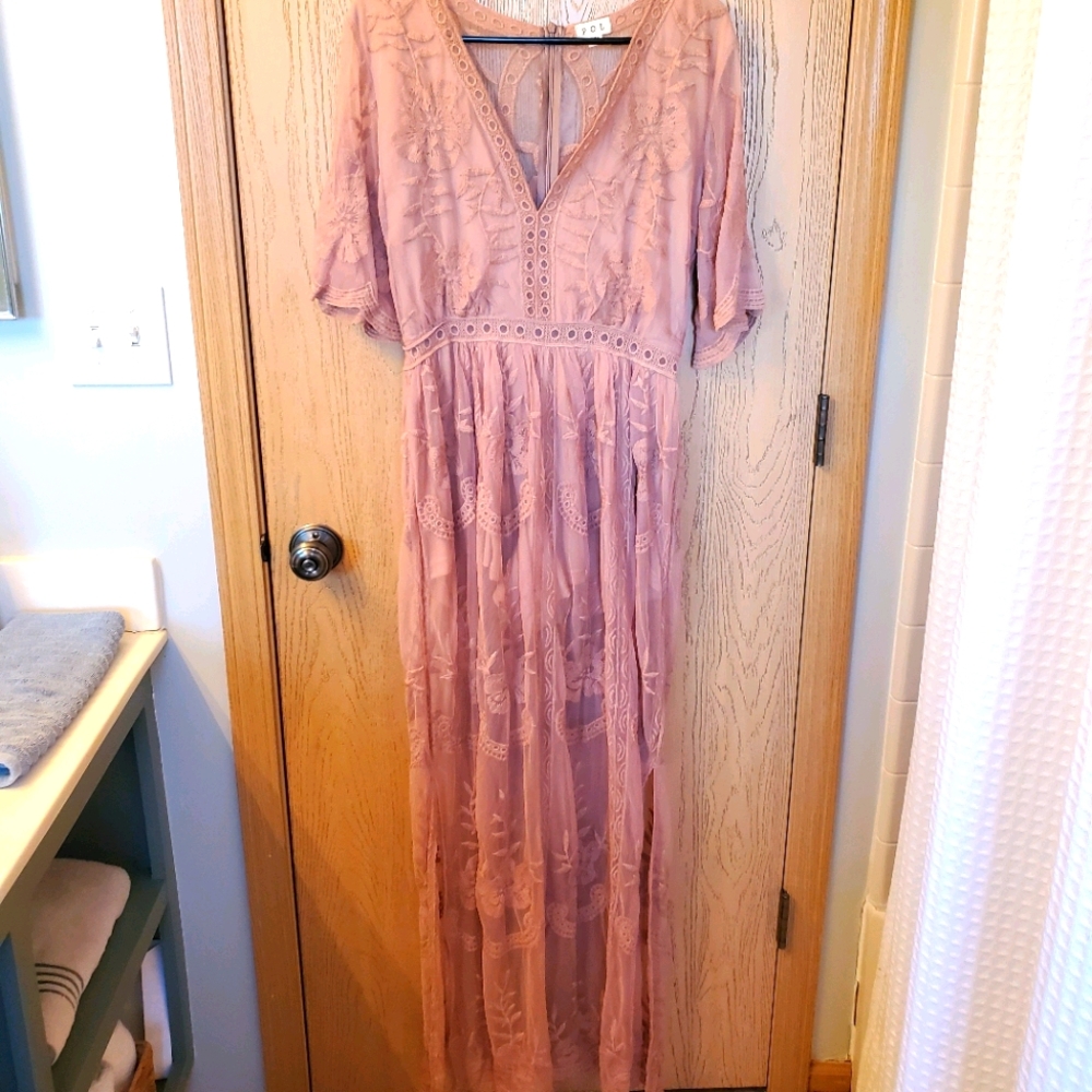 Limelush lace maxi dress-SAND